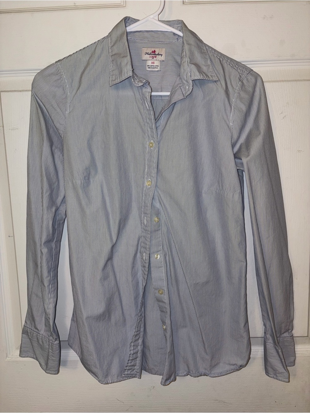 Button up tops - Picture 7 of 10